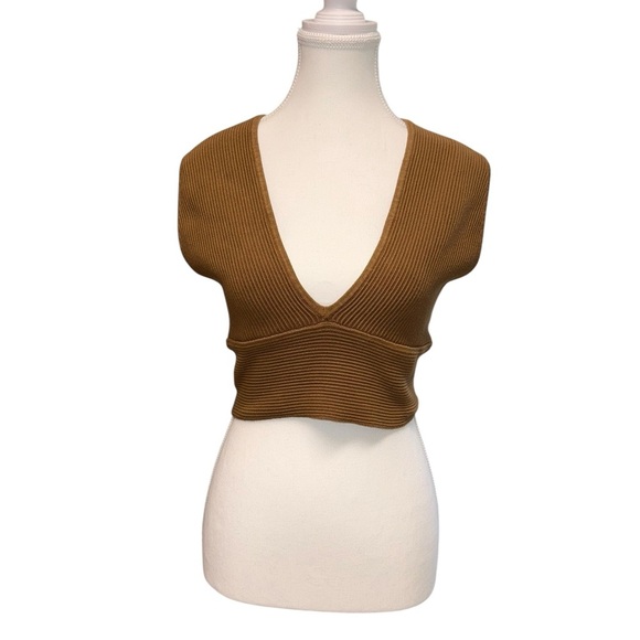 House of Harlow 1960 Ribbed Knit Crop Tank – Size M - Picture 3 of 6